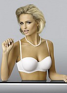 Bra with removeable straps
